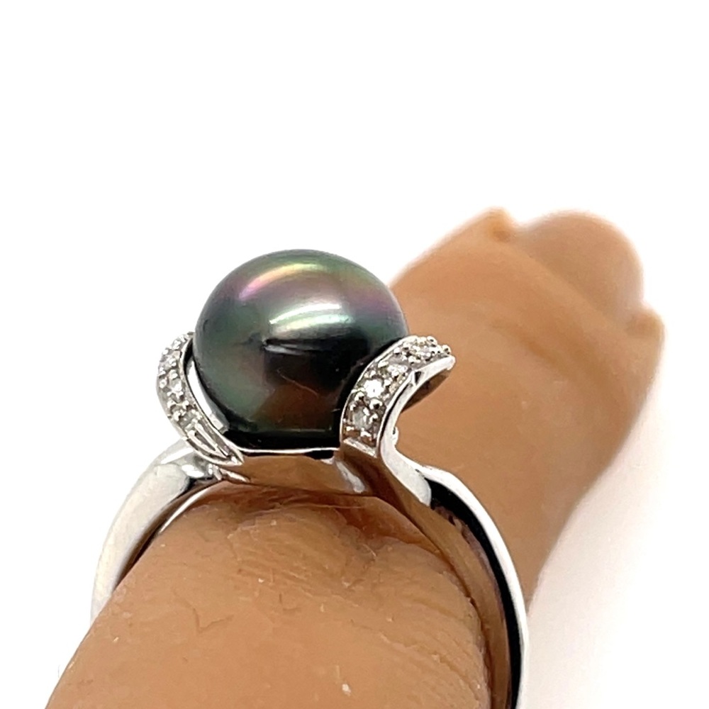 14k Gold Tahitian Pearl With Diamond Accents Ring